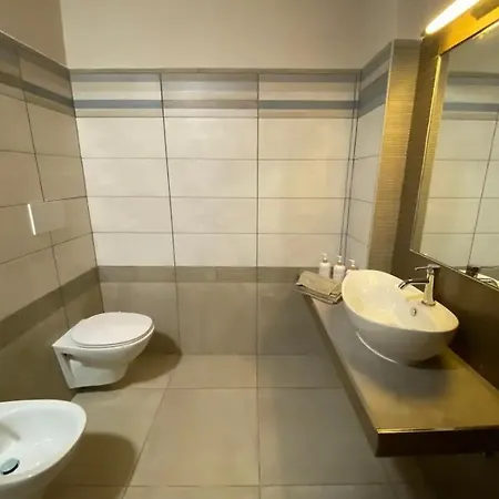 Le Camelie 3* Nettuno