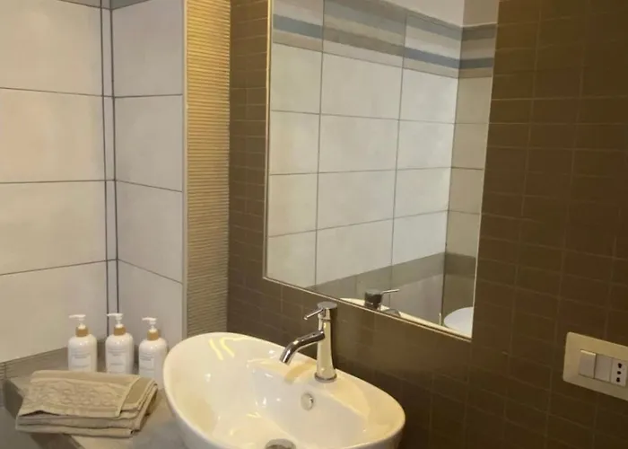 Bed and Breakfast Le Camelie Νετούνο